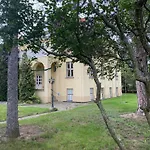 205 Qm \